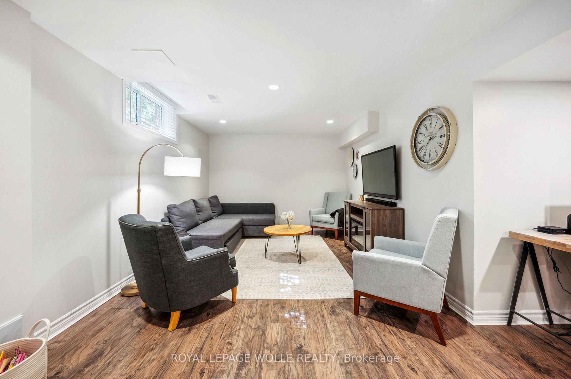 Photo 32 of 704 Bonavista Drive, Waterloo — HOMEH