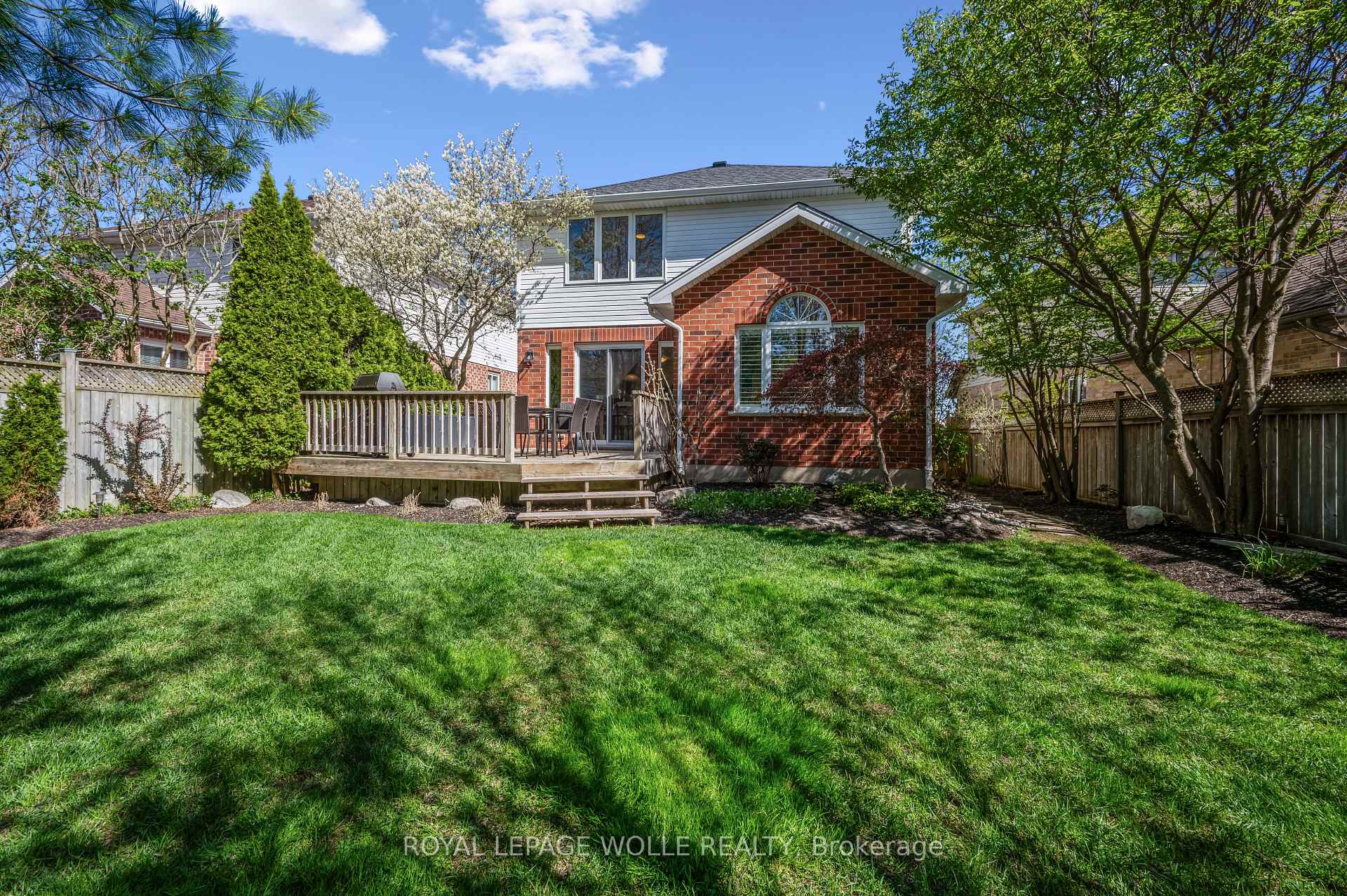 Photo 37 of 704 Bonavista Drive, Waterloo — HOMEH