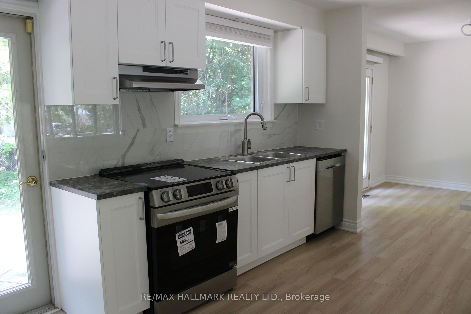Photo 12 of Unit Main, 32 Hill Drive, Aurora, Hills of St Andrew — HOMEH