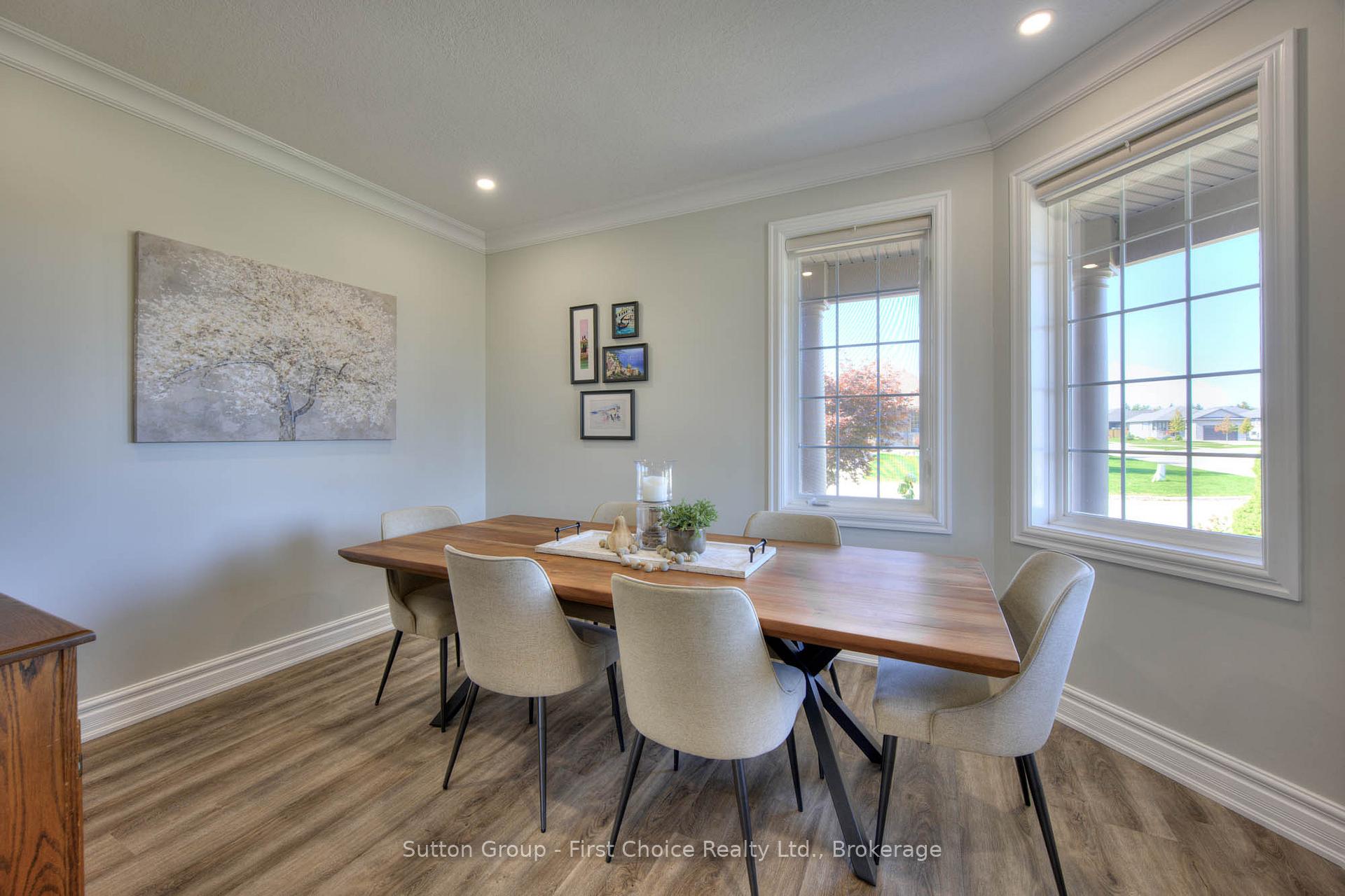 Photo 9 of 211 Sunset Drive, West Perth, Mitchell — HOMEH
