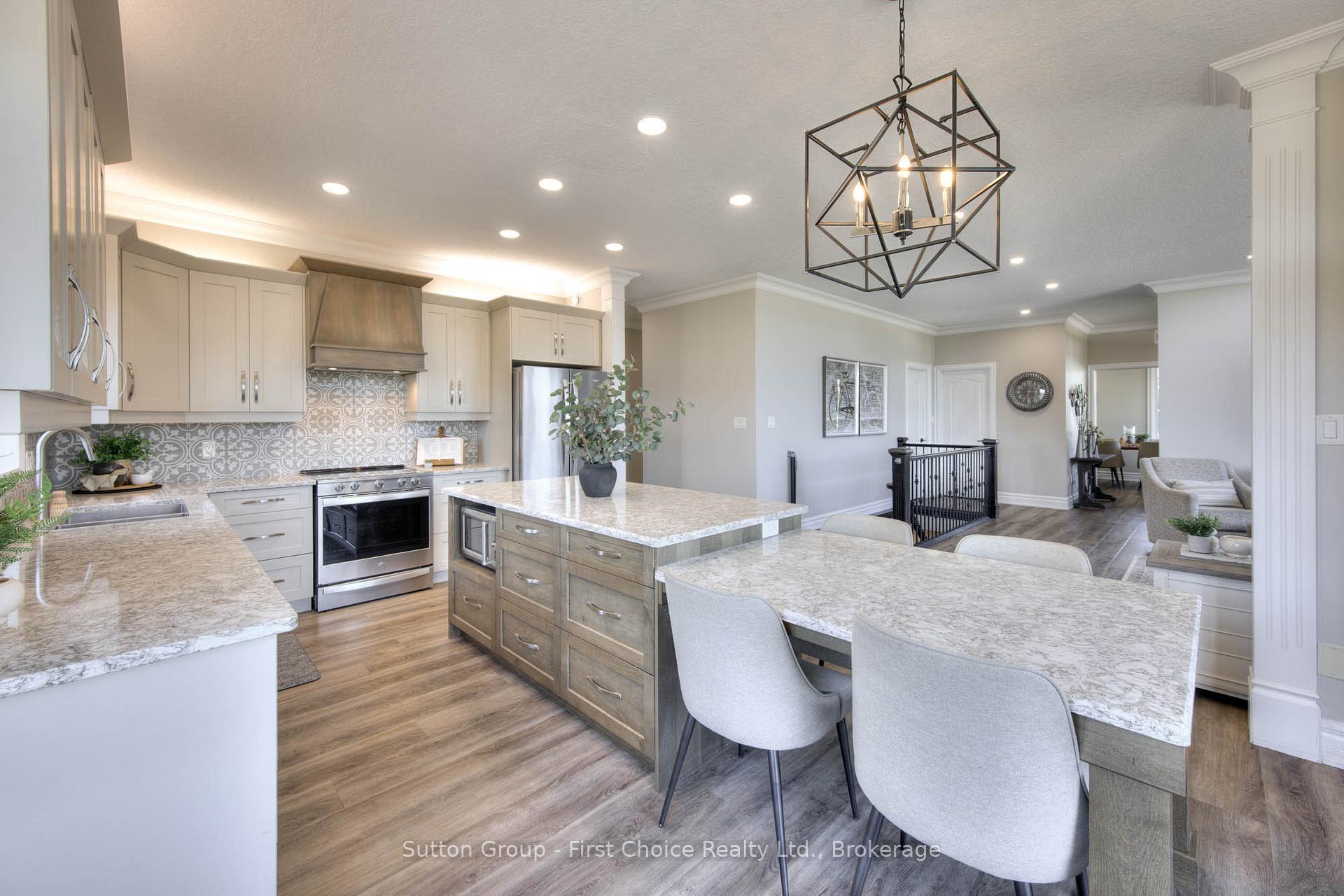 Photo 19 of 211 Sunset Drive, West Perth, Mitchell — HOMEH
