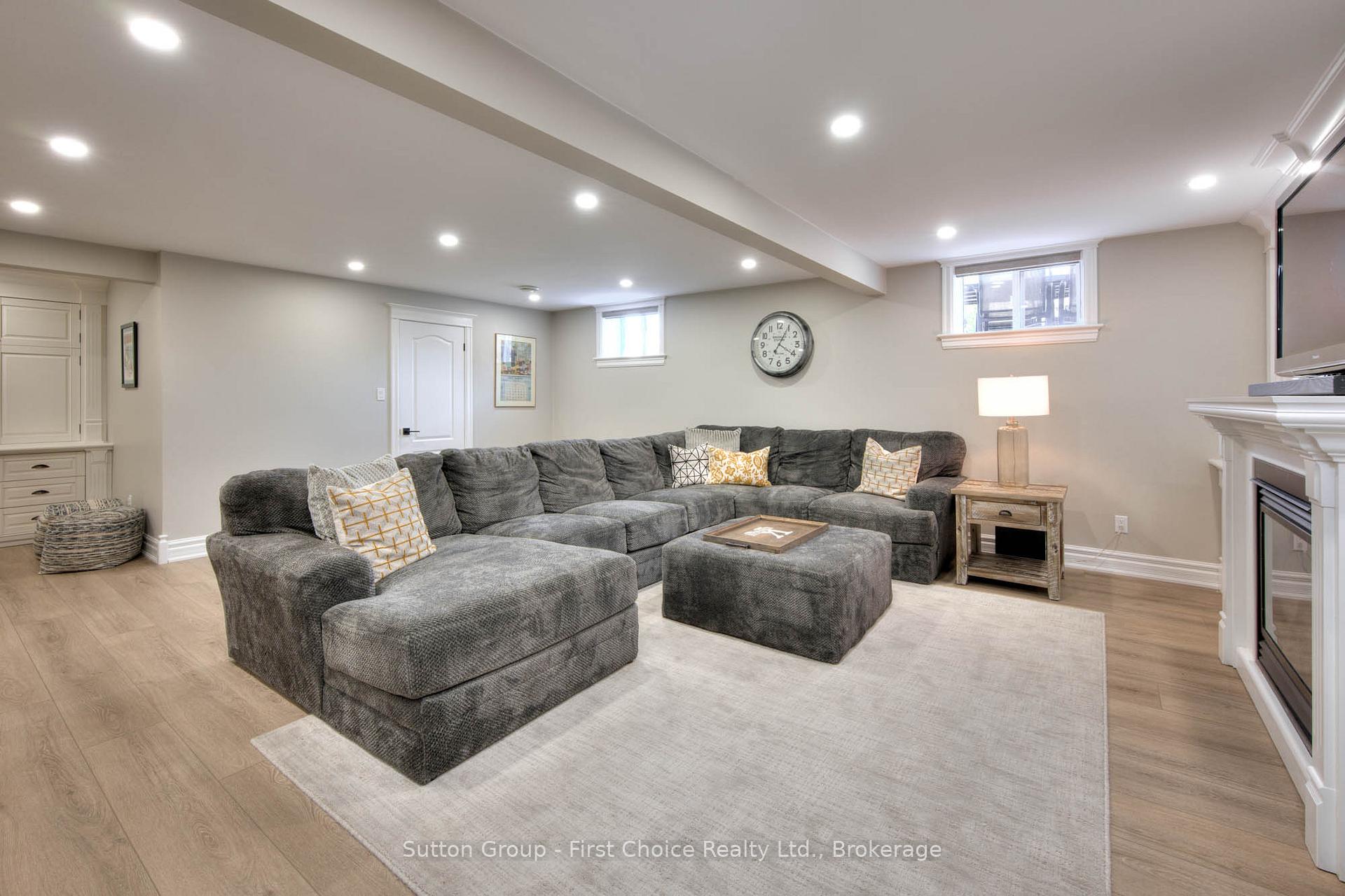 Photo 32 of 211 Sunset Drive, West Perth, Mitchell — HOMEH