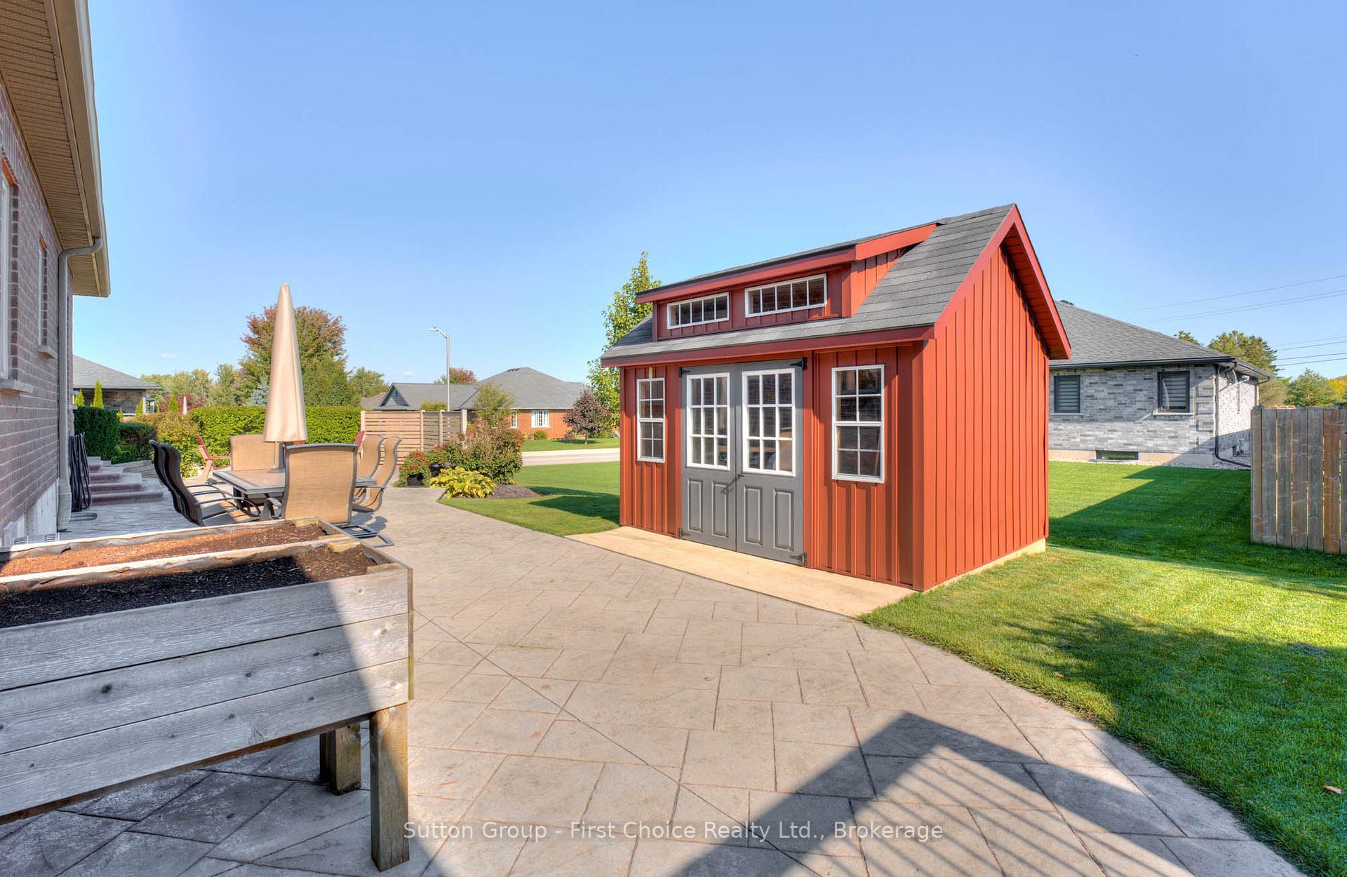 Photo 41 of 211 Sunset Drive, West Perth, Mitchell — HOMEH