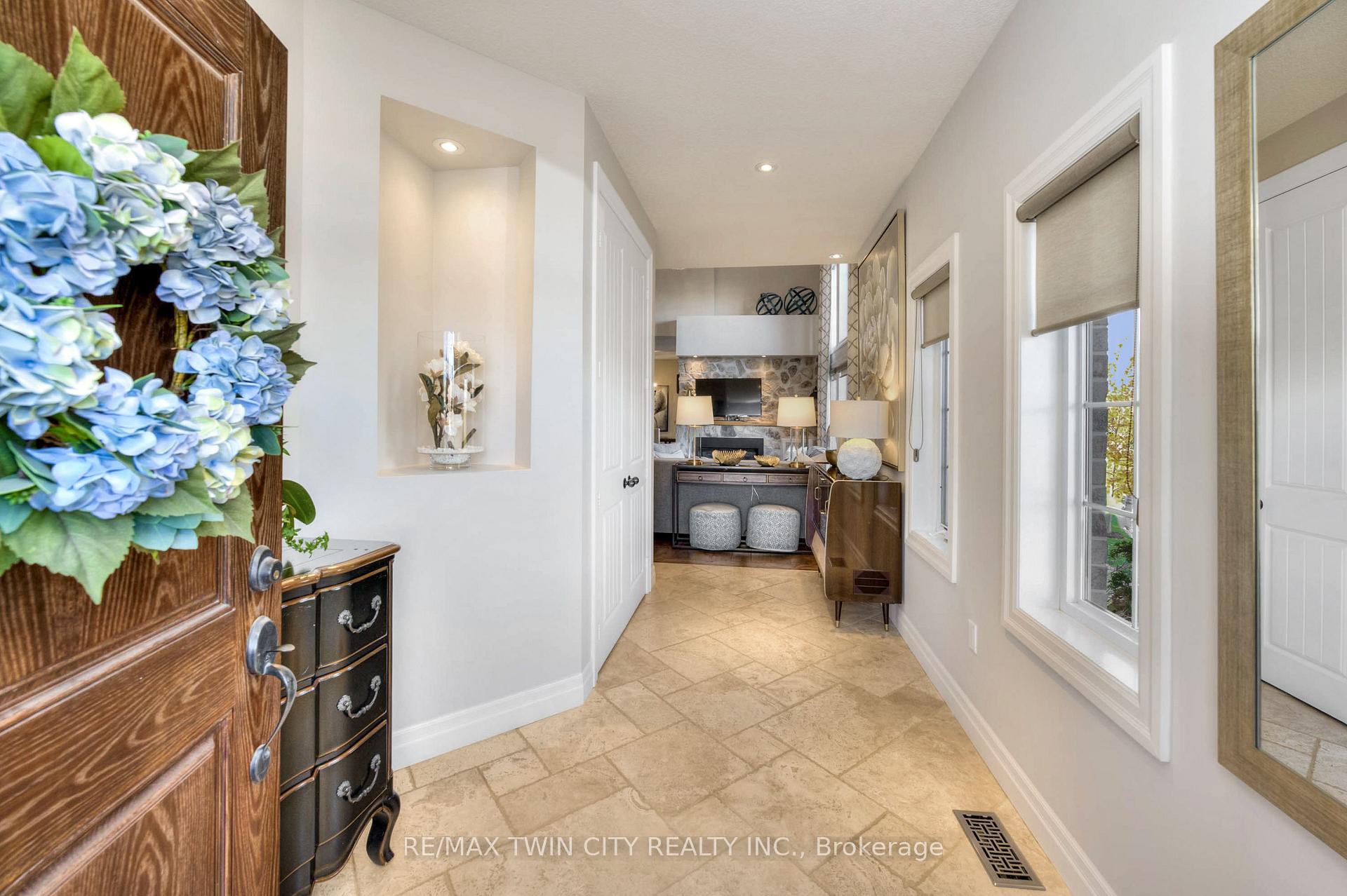 Photo 4 of 657 Montpellier Drive, Waterloo — HOMEH