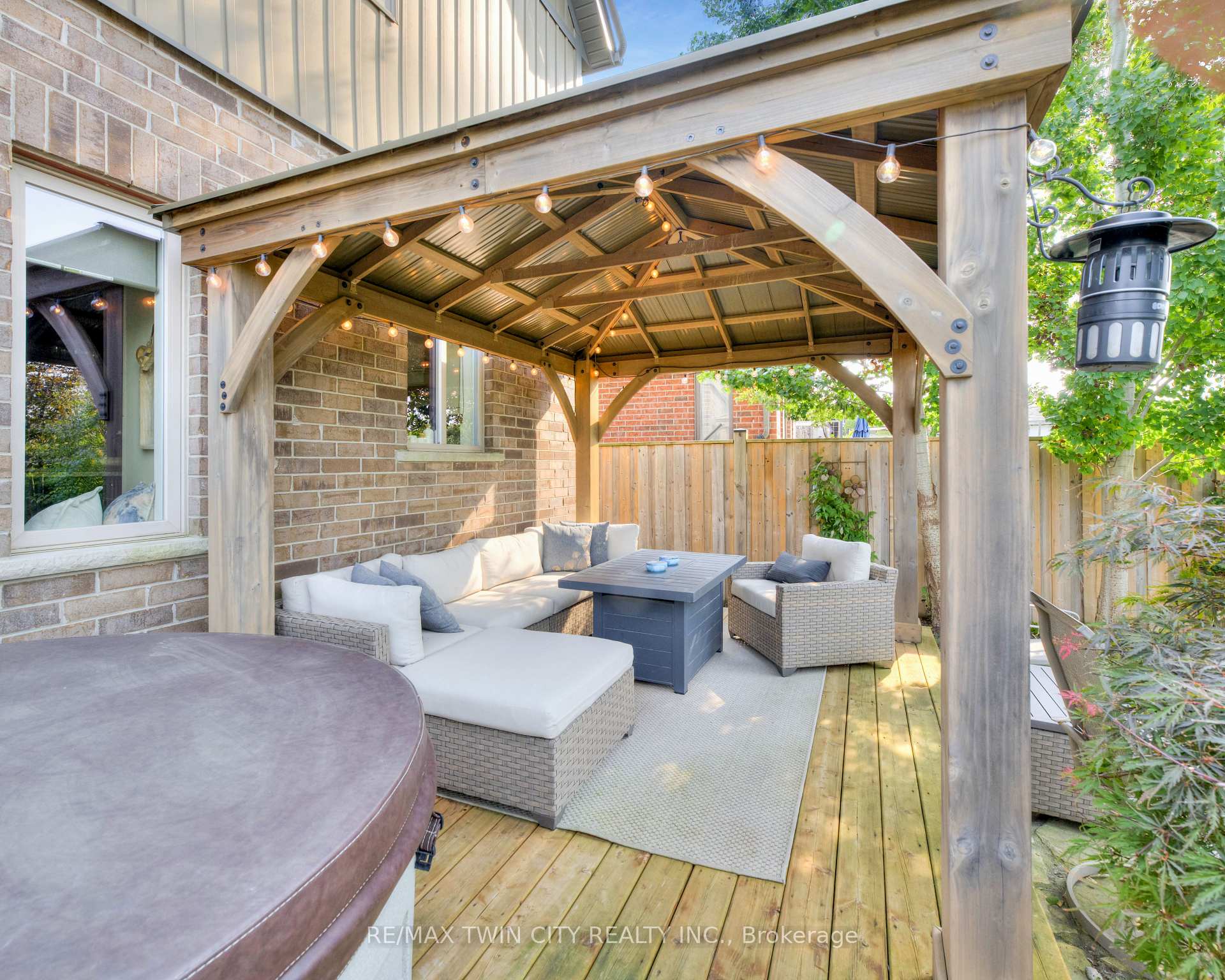 Photo 42 of 657 Montpellier Drive, Waterloo — HOMEH