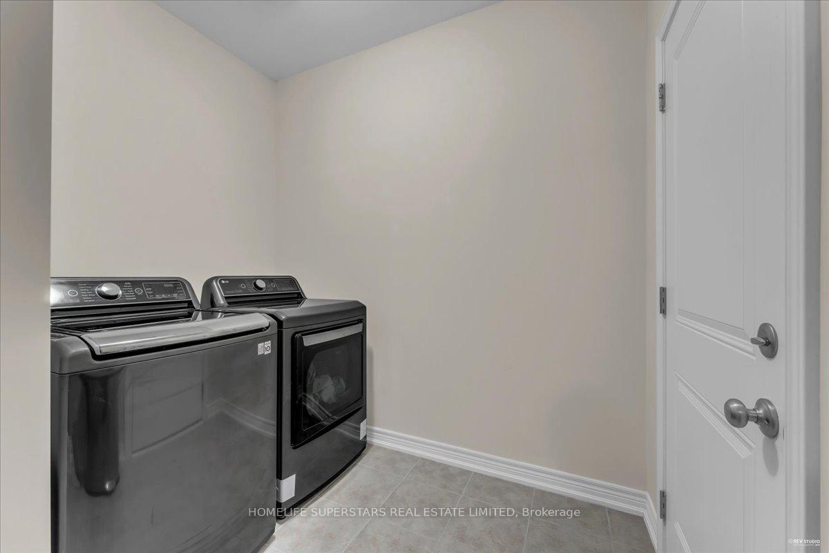 Photo 22 of 90 Dorian Drive, Whitby, Rural Whitby — HOMEH