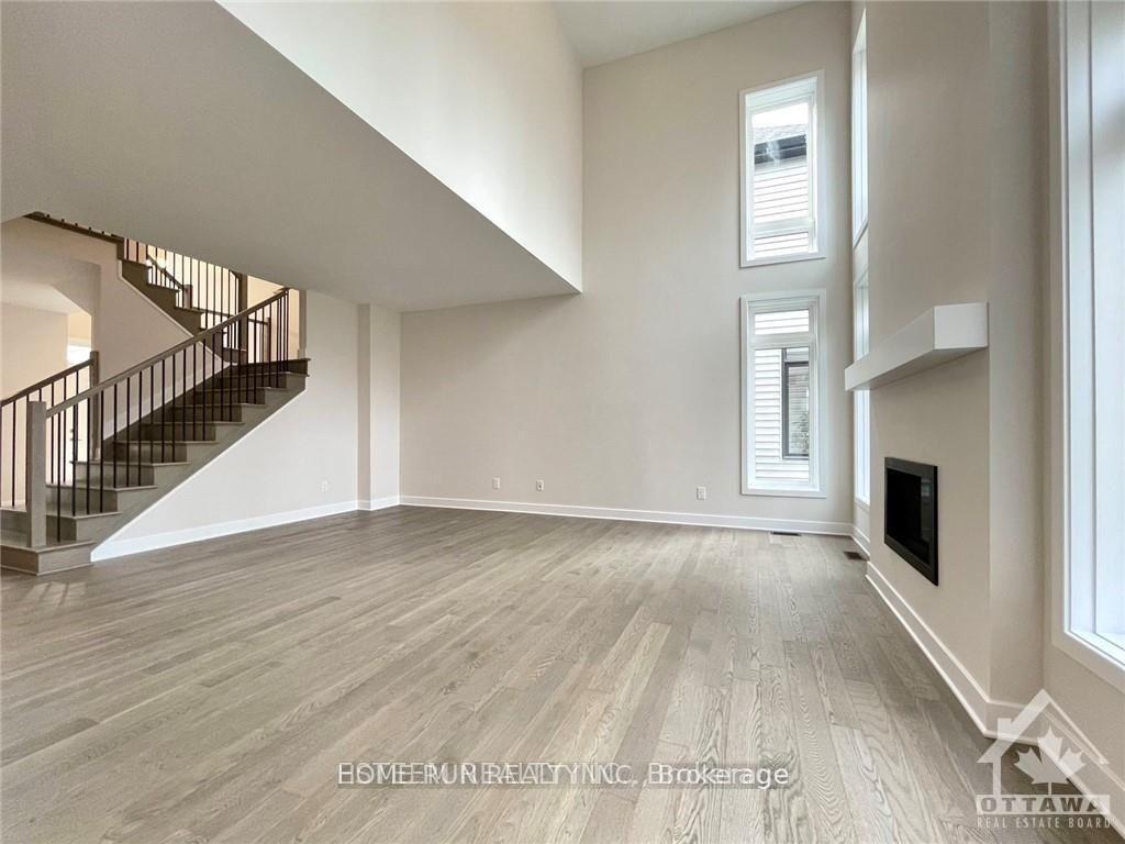 Photo 6 of 921 Atrium Ridge, Ottawa, Riverside South/Gloucester Glen — HOMEH