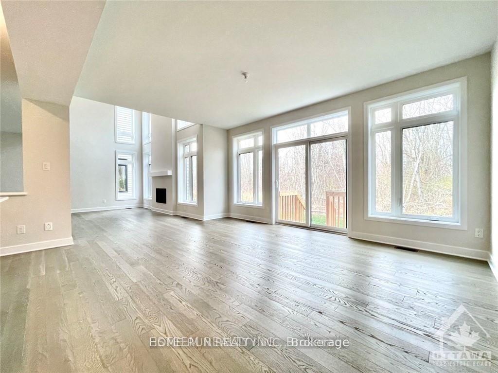 Photo 9 of 921 Atrium Ridge, Ottawa, Riverside South/Gloucester Glen — HOMEH
