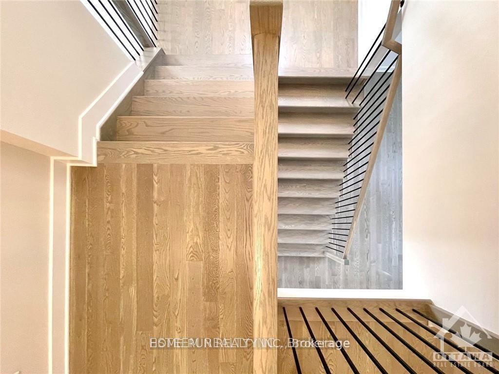 Photo 13 of 921 Atrium Ridge, Ottawa, Riverside South/Gloucester Glen — HOMEH