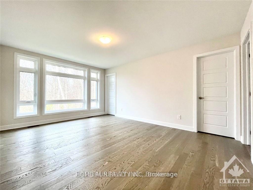 Photo 14 of 921 Atrium Ridge, Ottawa, Riverside South/Gloucester Glen — HOMEH