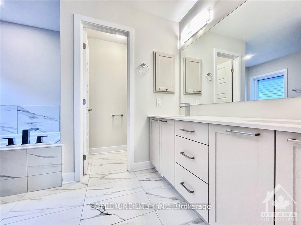 Photo 16 of 921 Atrium Ridge, Ottawa, Riverside South/Gloucester Glen — HOMEH