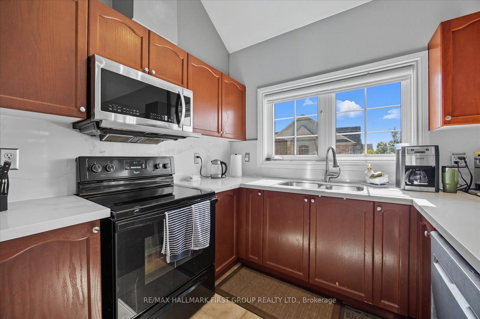 Photo 35 of 141 Kenneth Hobbs Avenue, Whitby, Pringle Creek — HOMEH