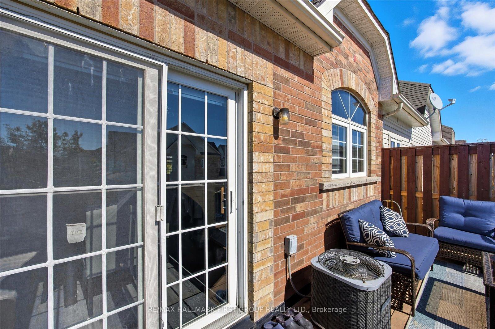 Photo 19 of 141 Kenneth Hobbs Avenue, Whitby, Pringle Creek — HOMEH
