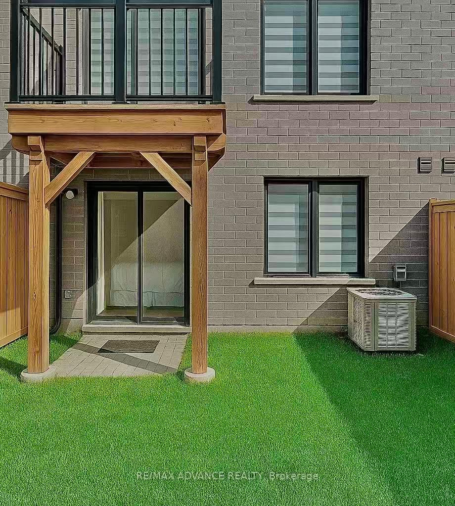 Photo 34 of 33 Origin Way, Vaughan, Patterson — HOMEH
