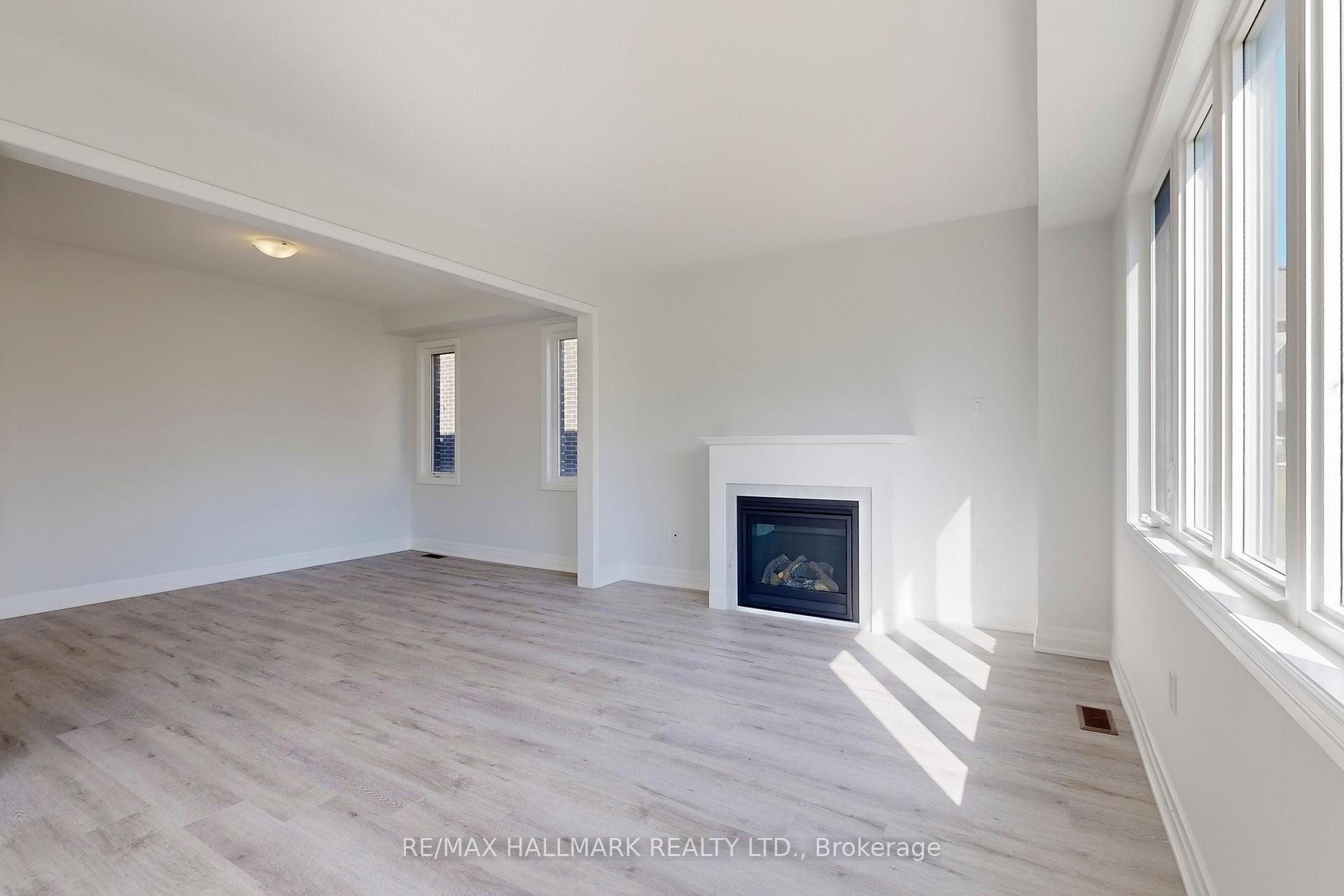 Photo 5 of 34 Nicort Road, Wasaga Beach — HOMEH