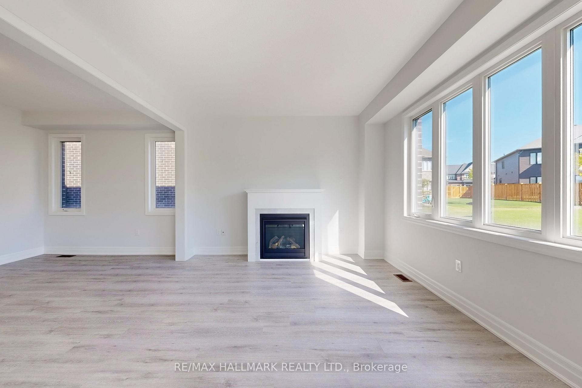 Photo 6 of 34 Nicort Road, Wasaga Beach — HOMEH