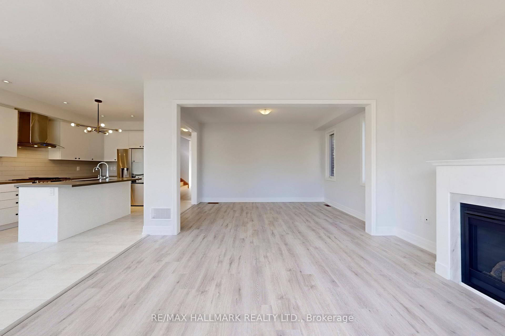 Photo 7 of 34 Nicort Road, Wasaga Beach — HOMEH