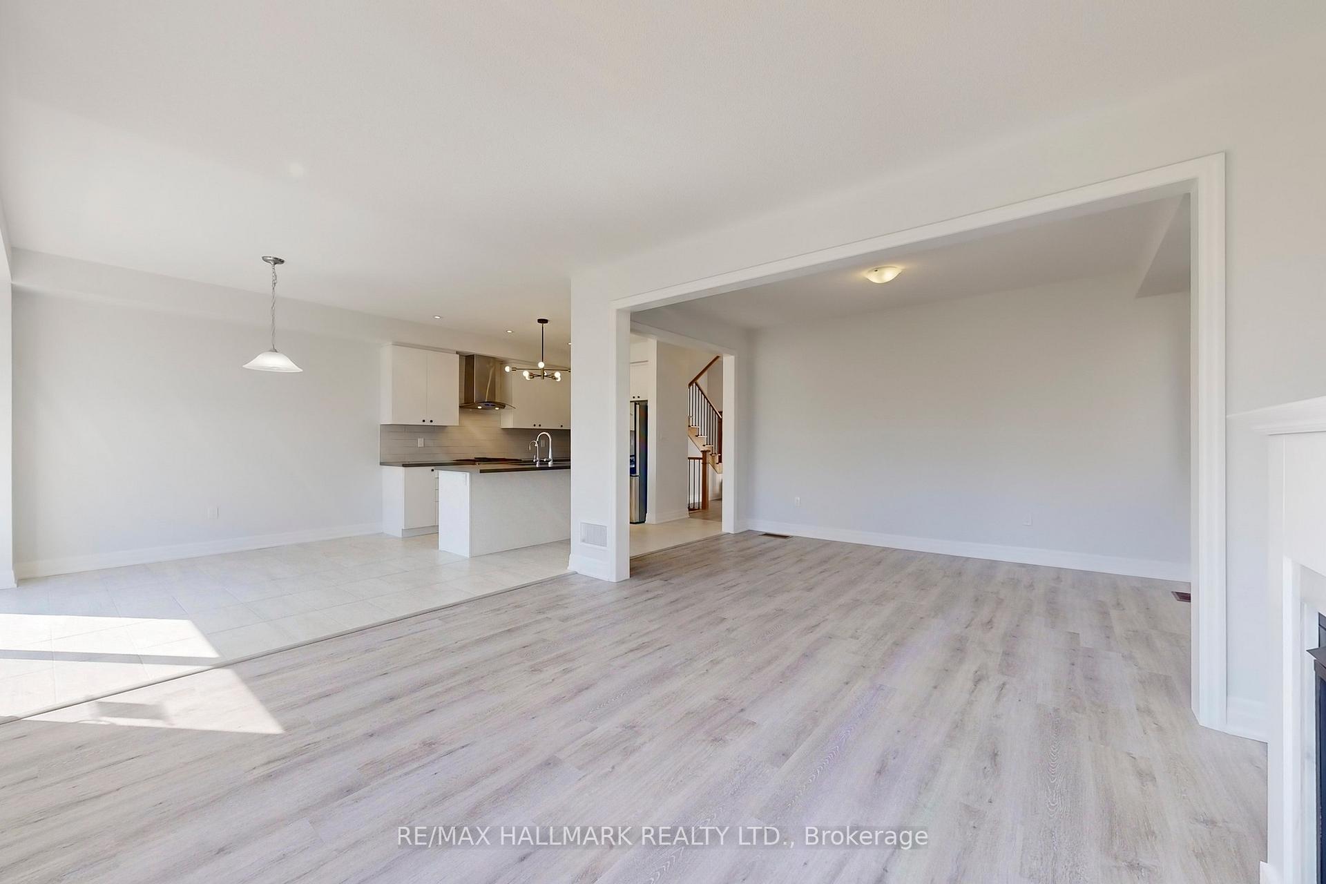 Photo 8 of 34 Nicort Road, Wasaga Beach — HOMEH