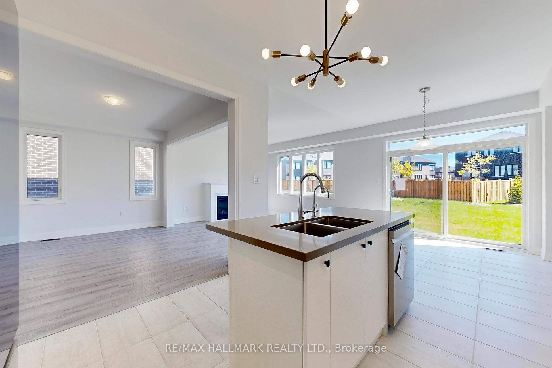Photo 16 of 34 Nicort Road, Wasaga Beach — HOMEH