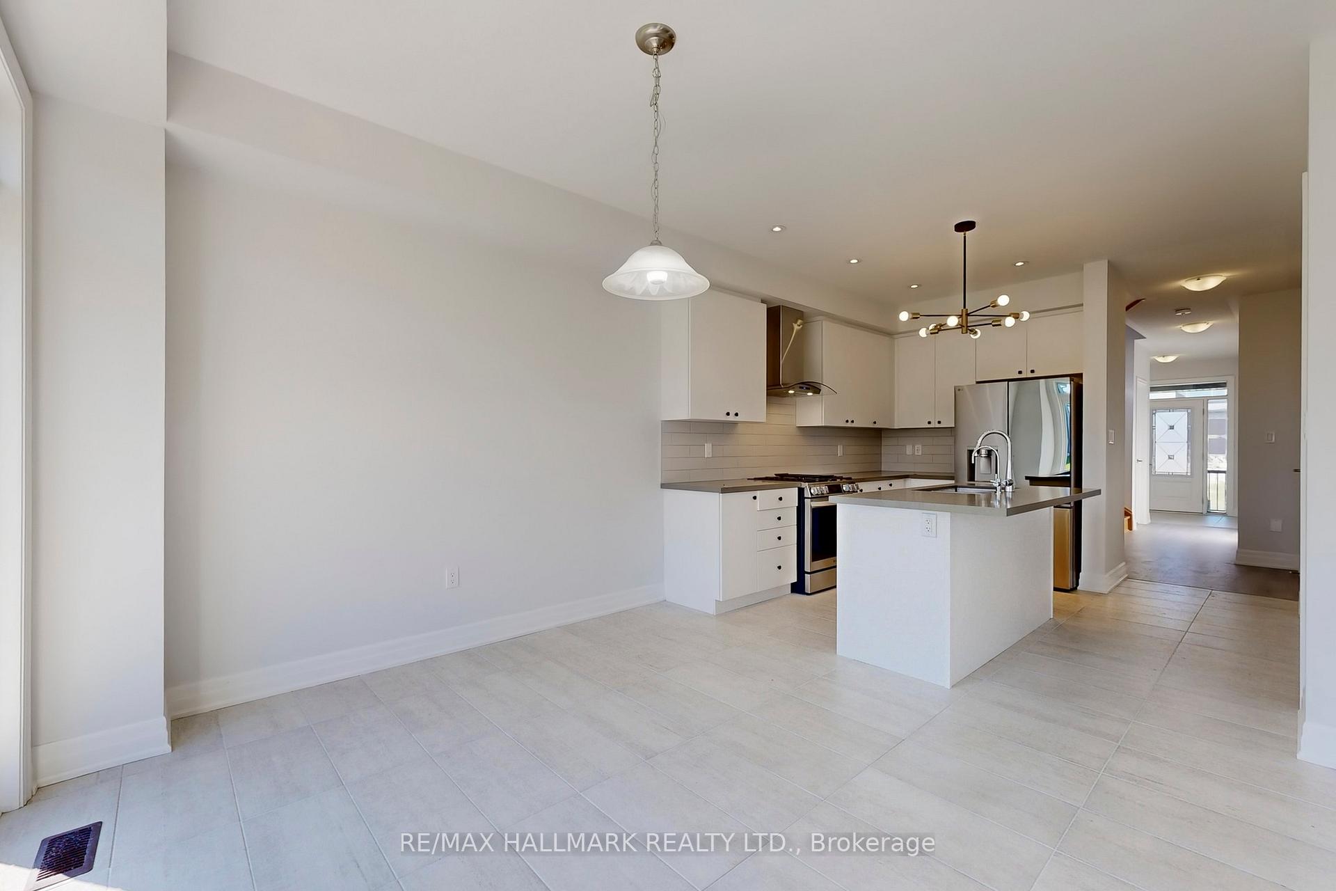 Photo 18 of 34 Nicort Road, Wasaga Beach — HOMEH