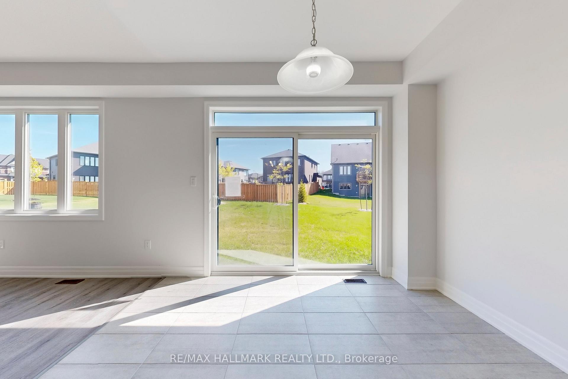 Photo 19 of 34 Nicort Road, Wasaga Beach — HOMEH
