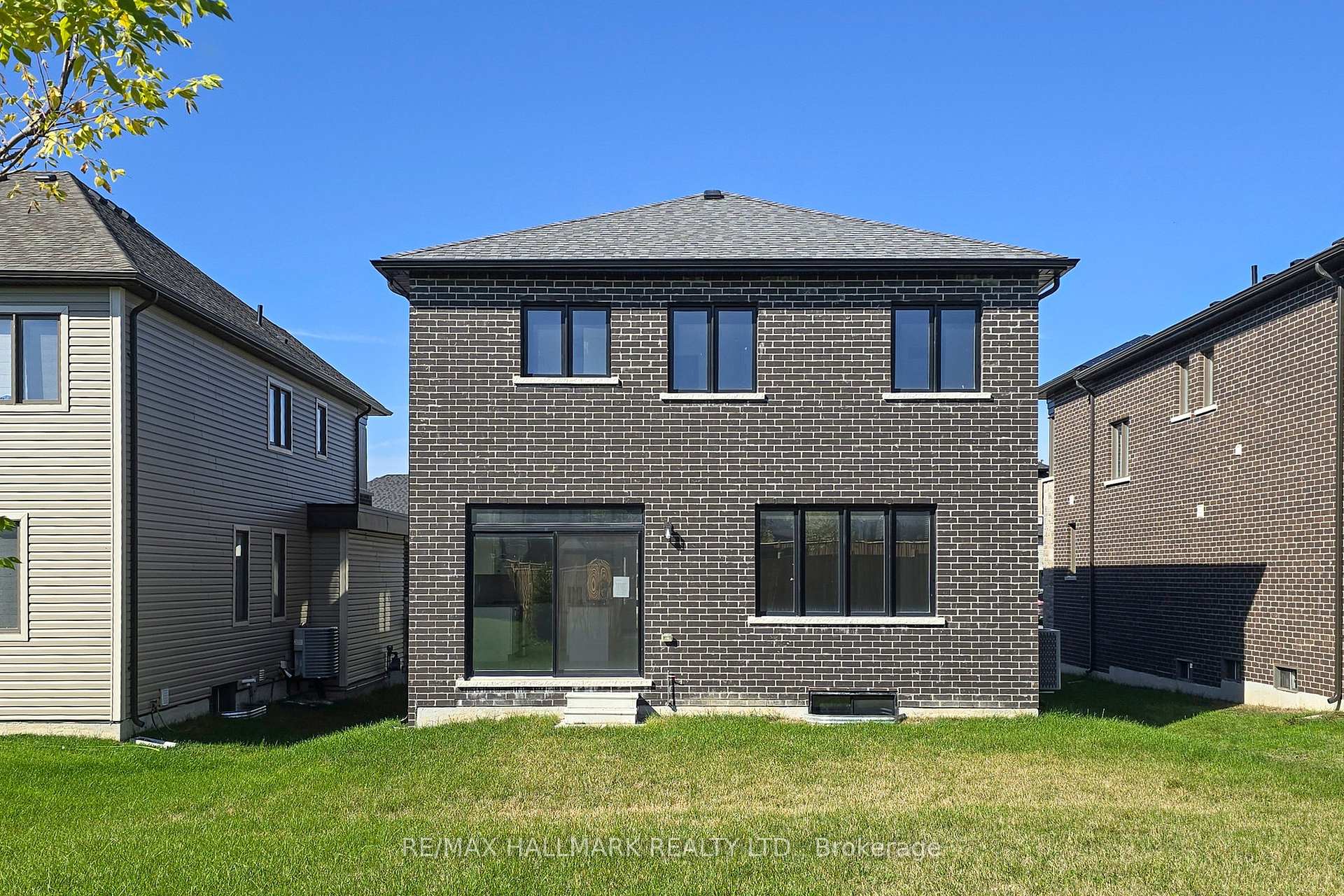 Photo 43 of 34 Nicort Road, Wasaga Beach — HOMEH