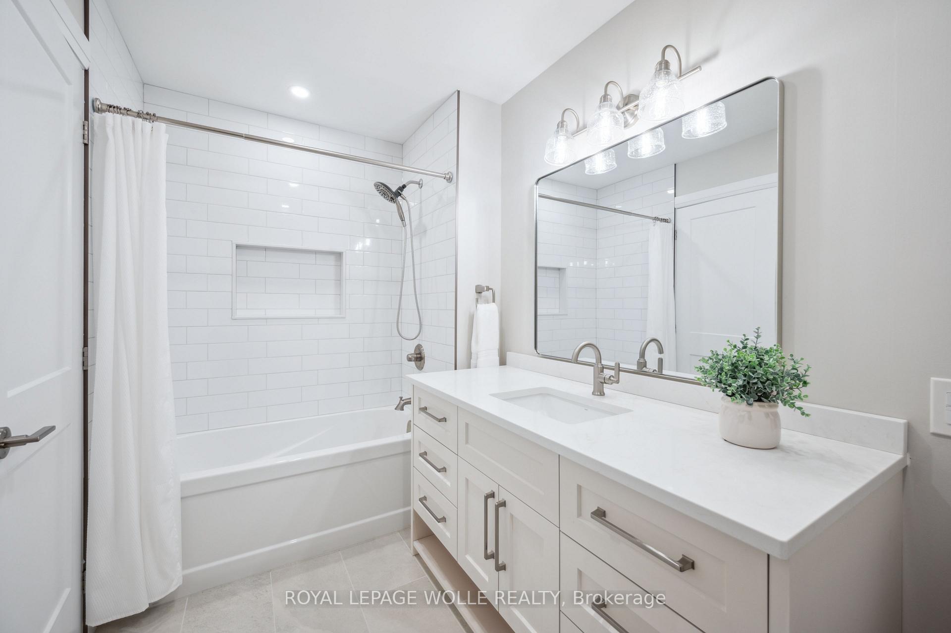 Photo 27 of 580 Guildwood Place, Waterloo — HOMEH