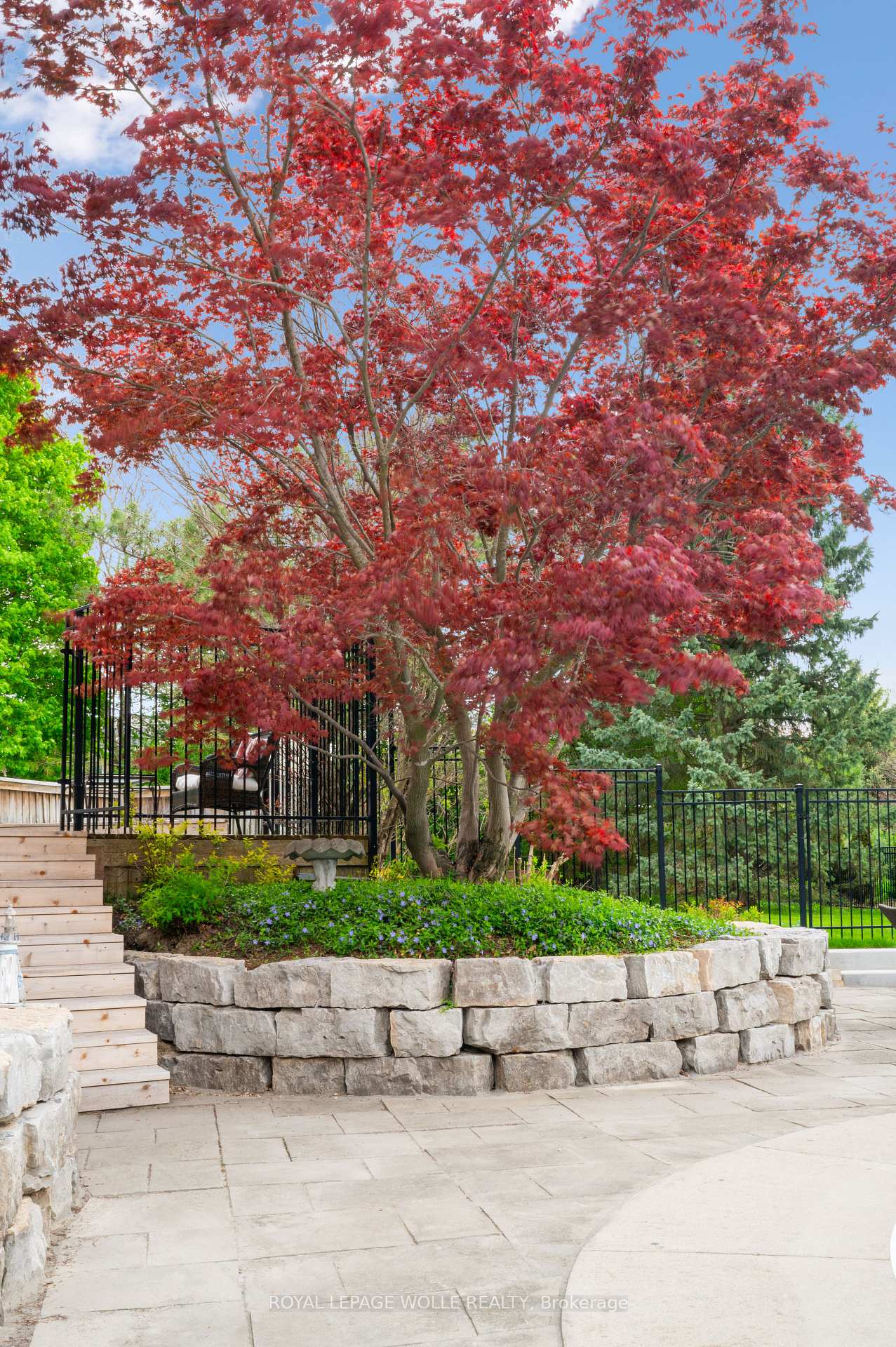 Photo 37 of 580 Guildwood Place, Waterloo — HOMEH