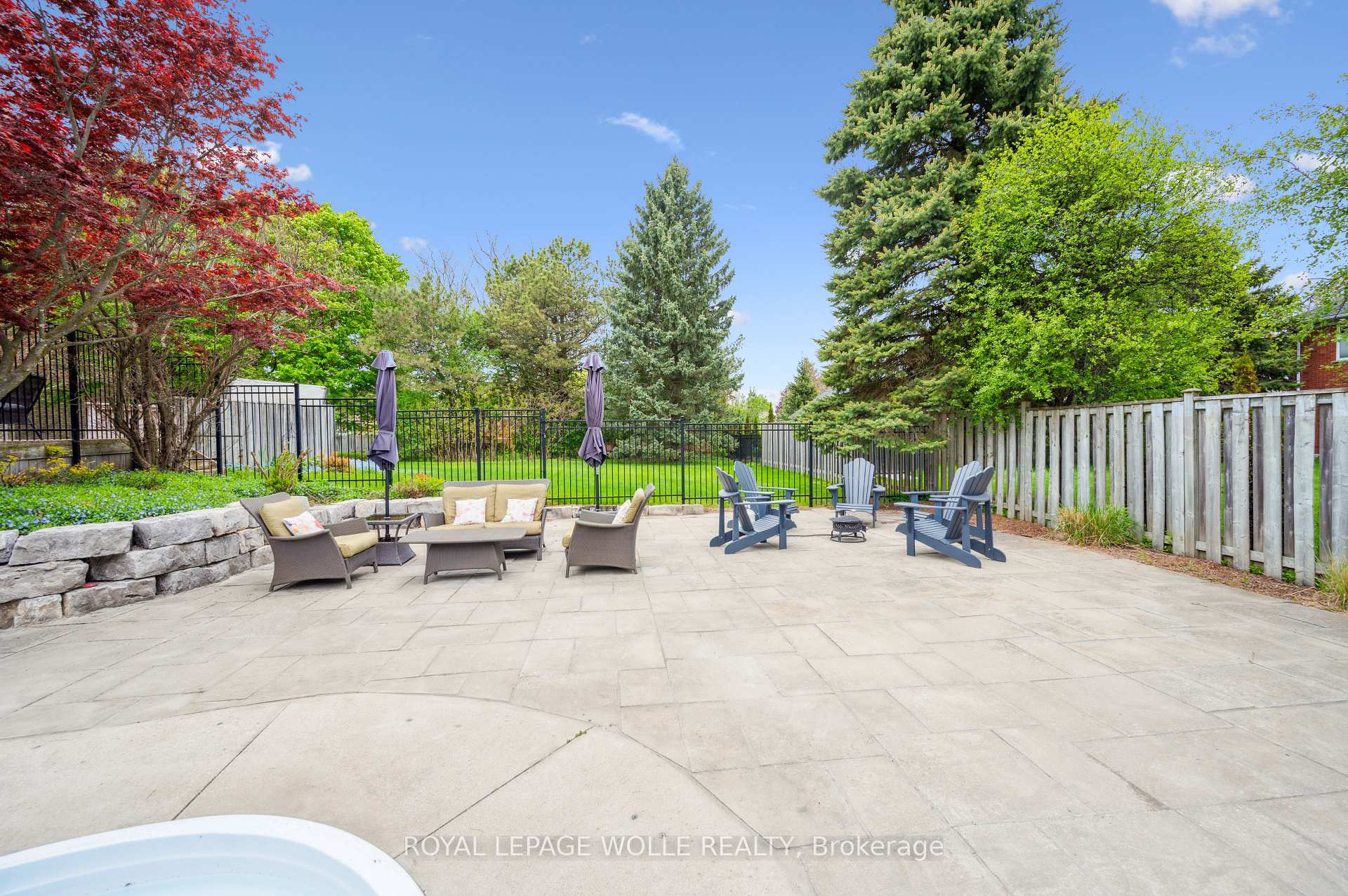Photo 40 of 580 Guildwood Place, Waterloo — HOMEH