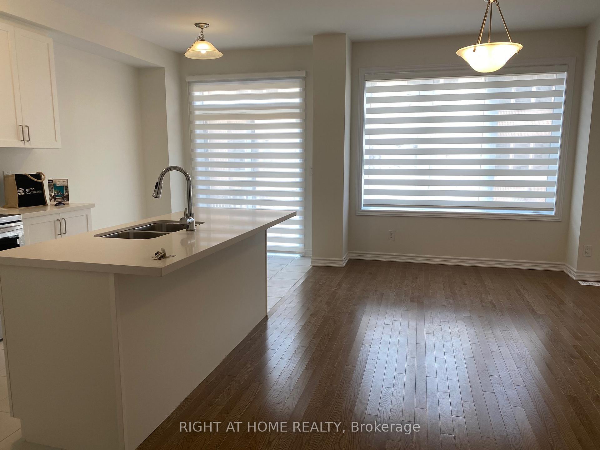 Photo 2 of 44 Marlborough Street E, Whitby, Rolling Acres — HOMEH
