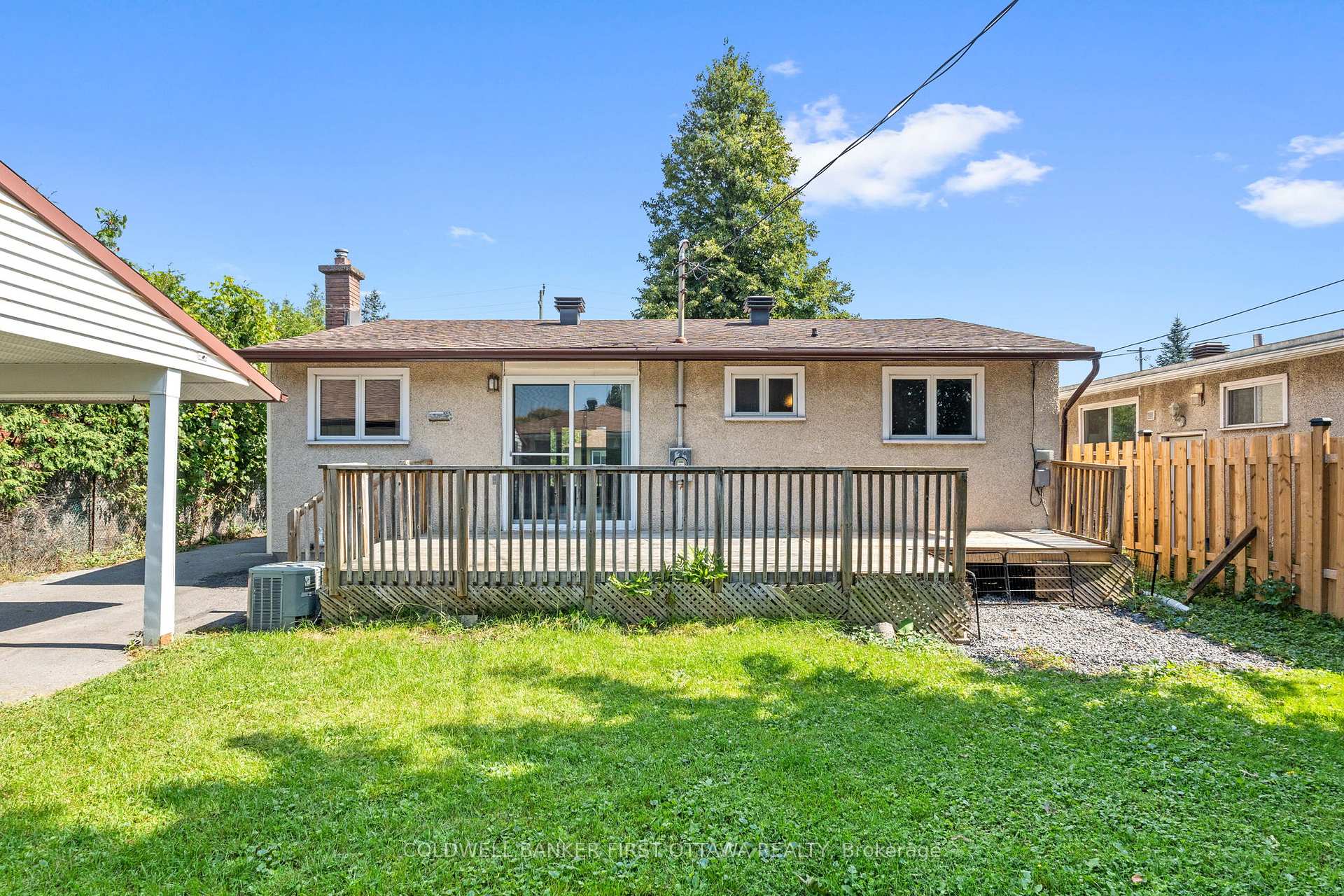 Photo 31 of 1316 Avenue U, Ottawa, Eastway Gardens/Industrial Park — HOMEH