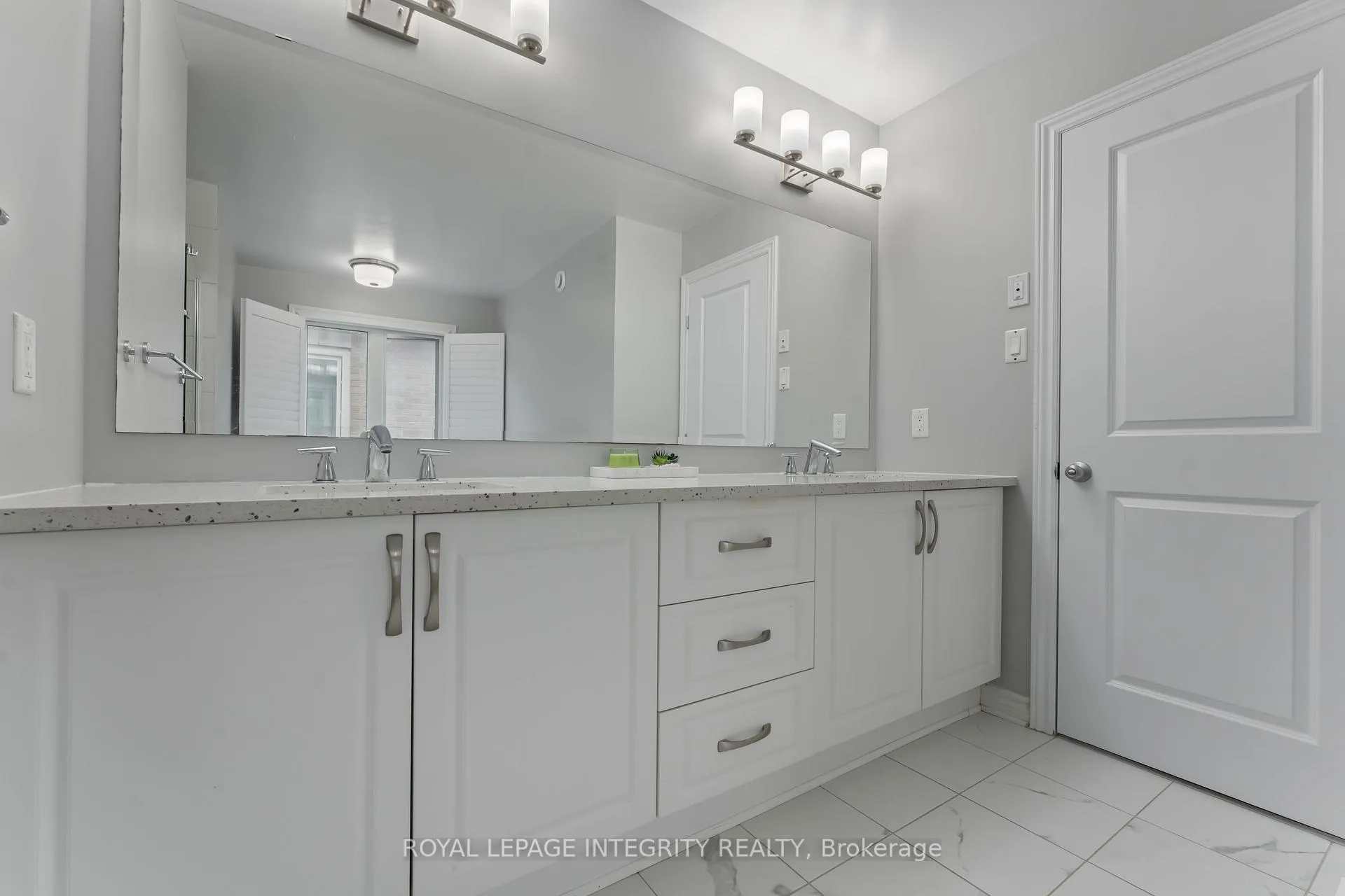 Photo 32 of 563 Egret Way, Ottawa, Barrhaven - Half Moon Bay — HOMEH