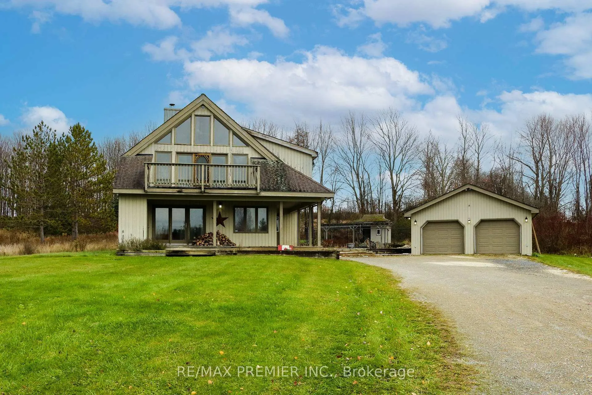 Front of 196 Summit View Court