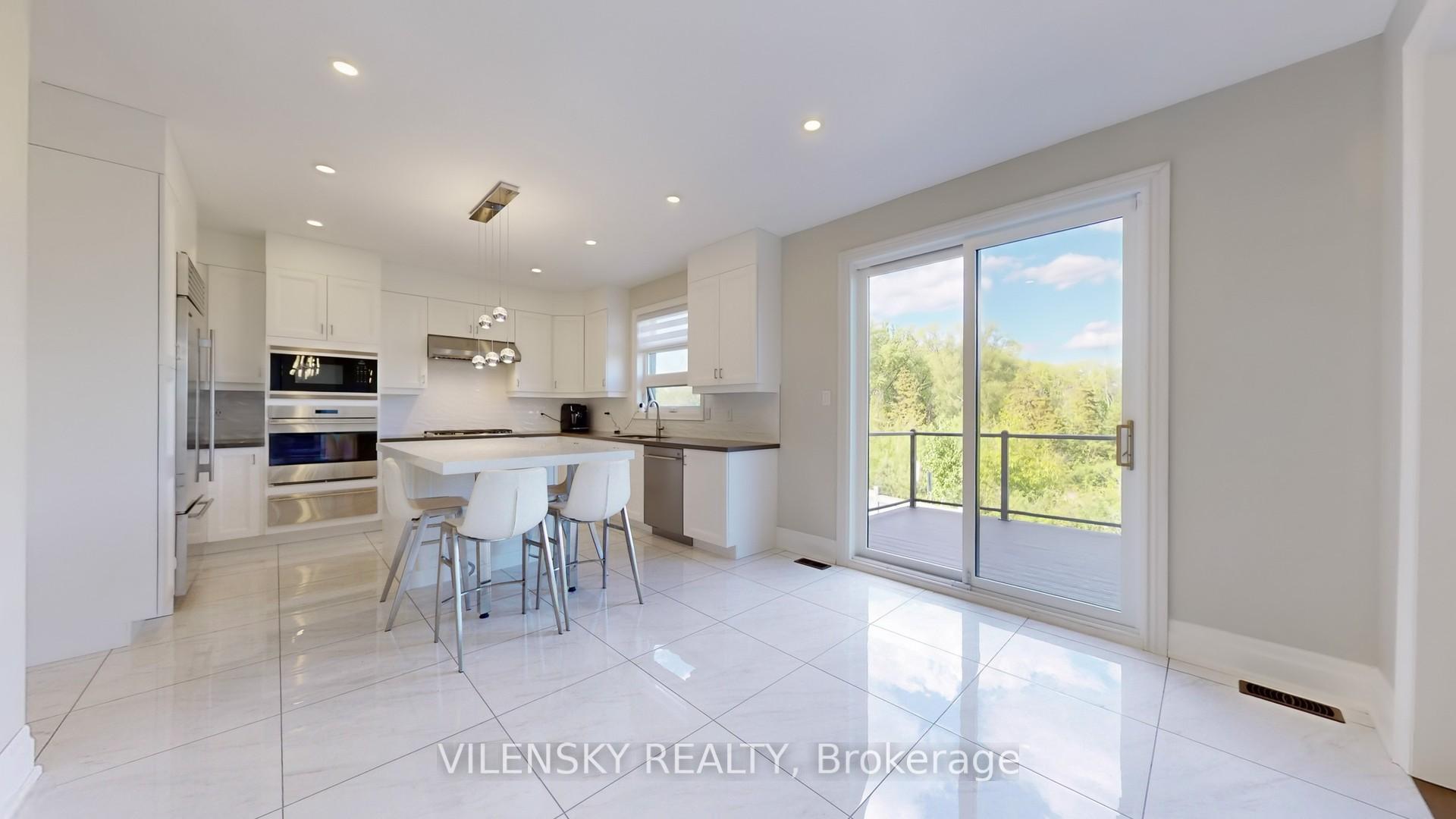 Photo 9 of 37 Hurst Avenue, Vaughan, Patterson — HOMEH