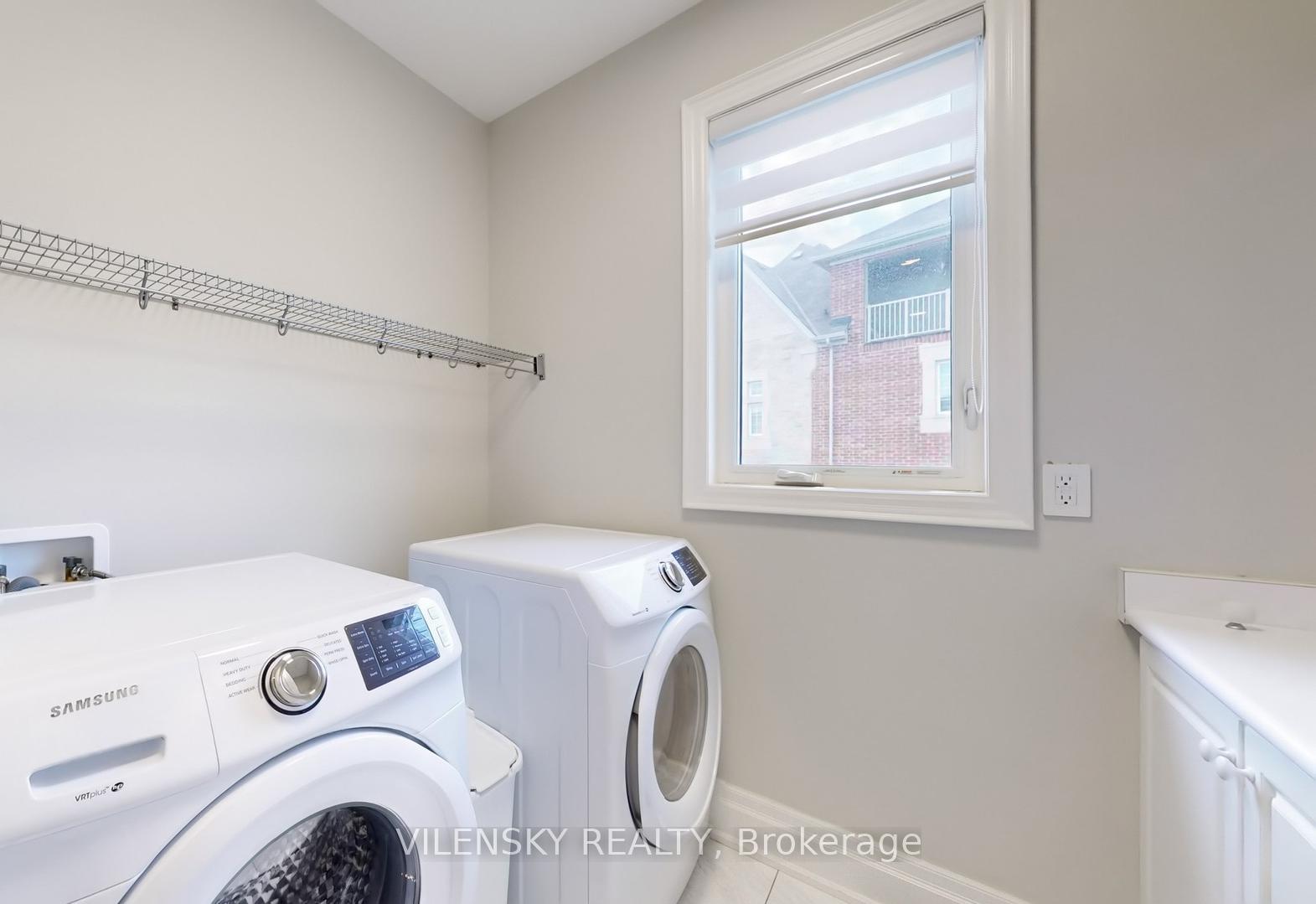 Photo 34 of 37 Hurst Avenue, Vaughan, Patterson — HOMEH
