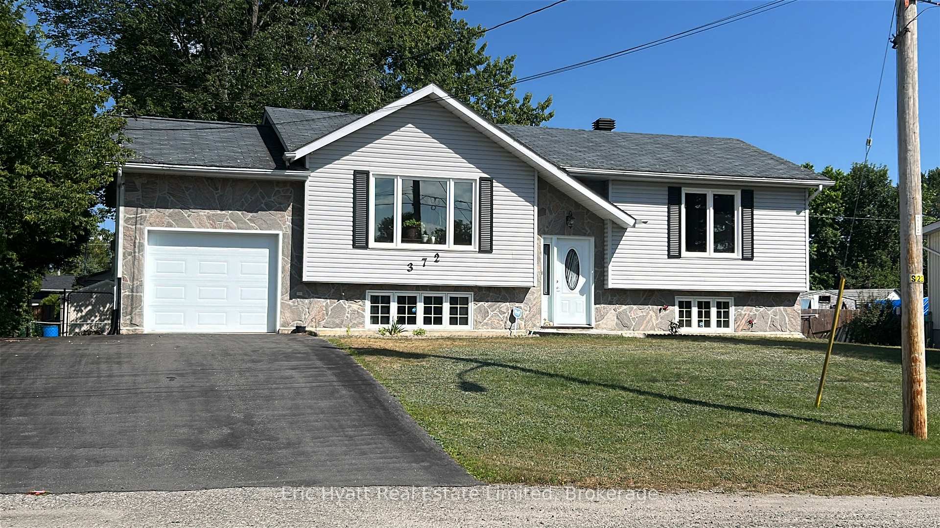 Photo 1 of 372 Ouellette Crescent E, West Nipissing, Sturgeon Falls — HOMEH