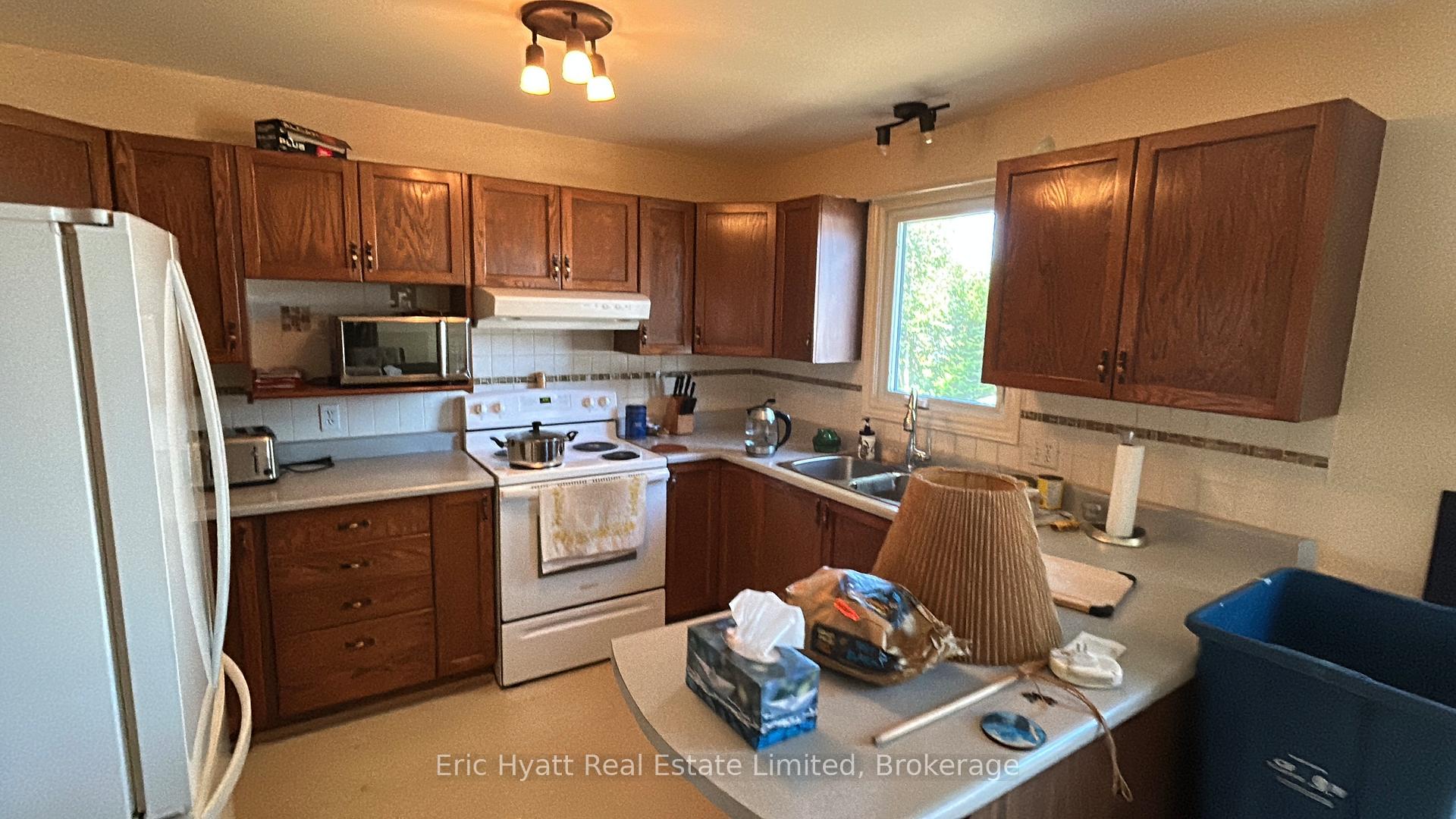 Photo 4 of 372 Ouellette Crescent E, West Nipissing, Sturgeon Falls — HOMEH