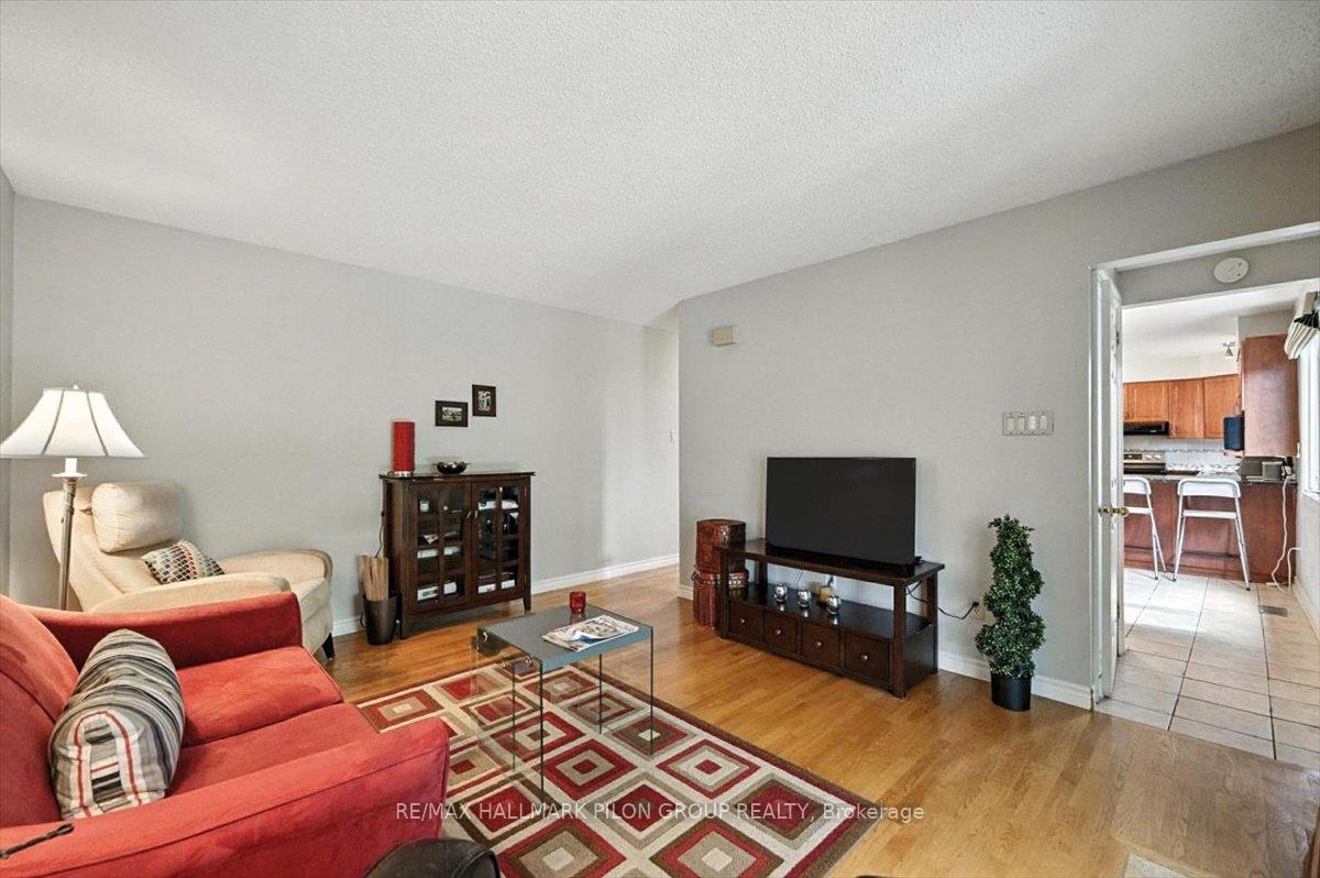 Photo 13 of 3351 Chilliwack Way, Ottawa, Sawmill Creek/Timbermill — HOMEH
