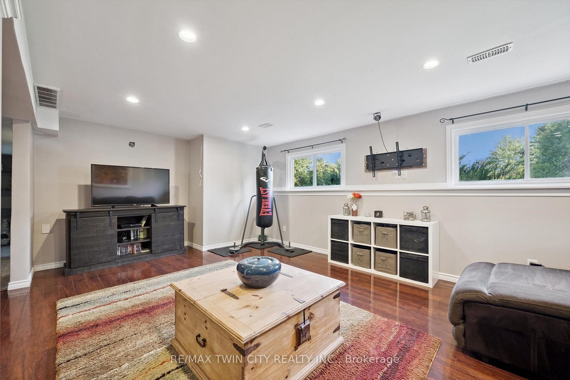 Photo 19 of 230 Arris Crescent, West Perth, Mitchell — HOMEH