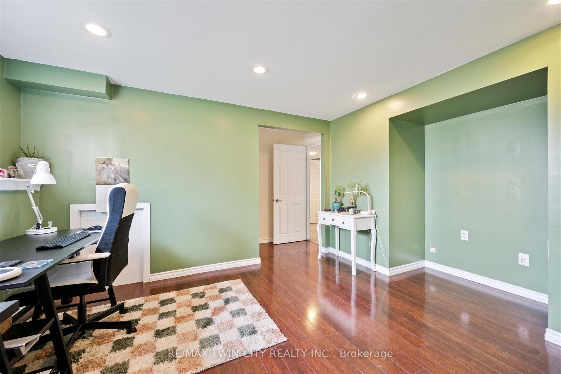 Photo 22 of 230 Arris Crescent, West Perth, Mitchell — HOMEH