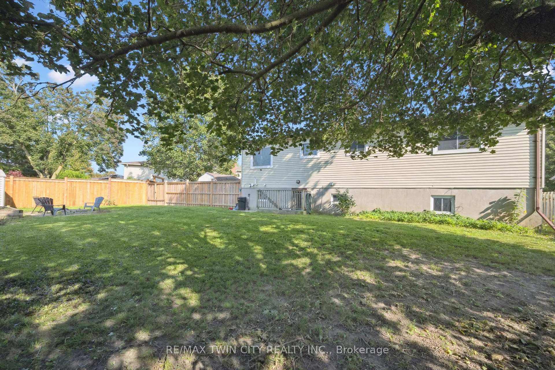 Photo 26 of 230 Arris Crescent, West Perth, Mitchell — HOMEH