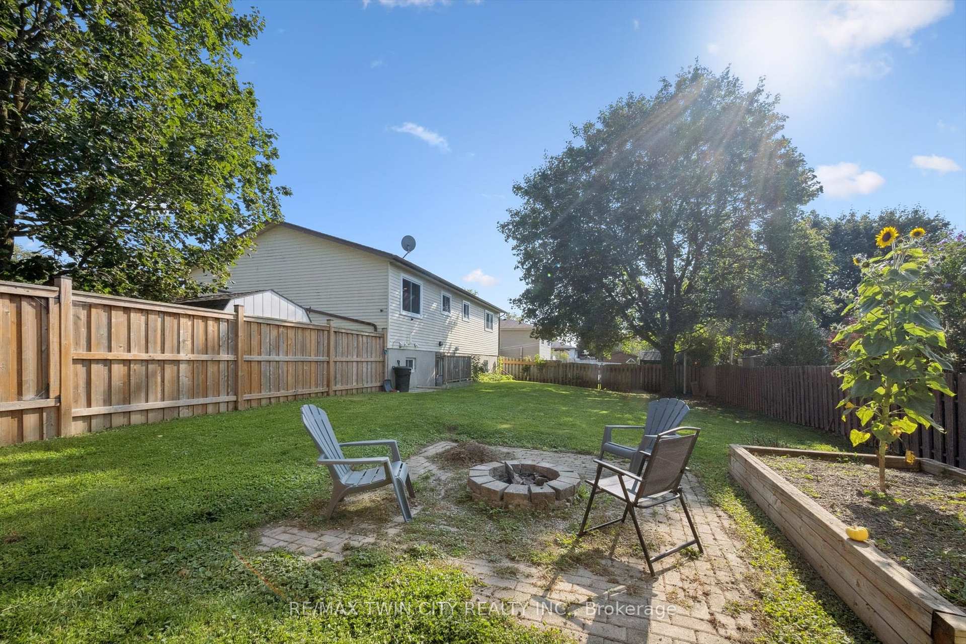 Photo 27 of 230 Arris Crescent, West Perth, Mitchell — HOMEH