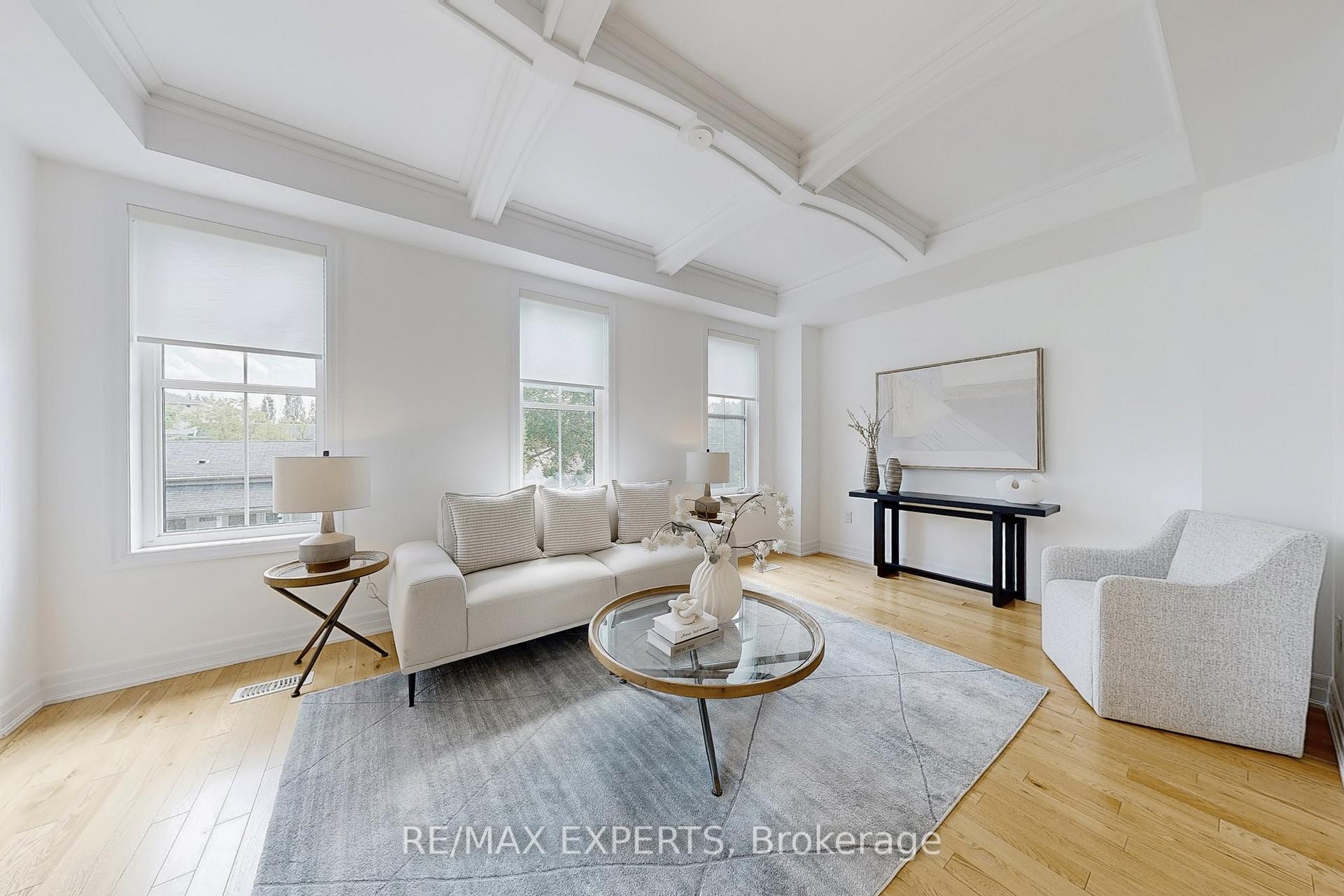 Photo 3 of Unit 5, 8 Church Street, Vaughan, Maple — HOMEH