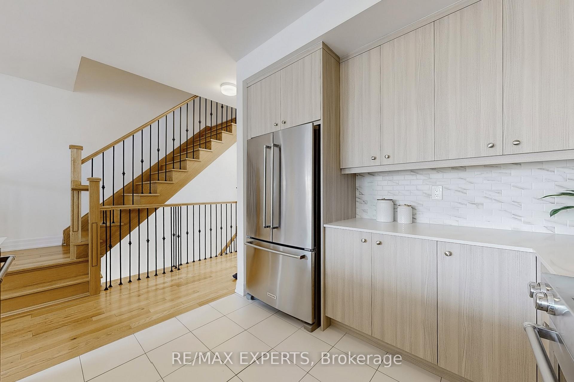 Photo 14 of Unit 5, 8 Church Street, Vaughan, Maple — HOMEH