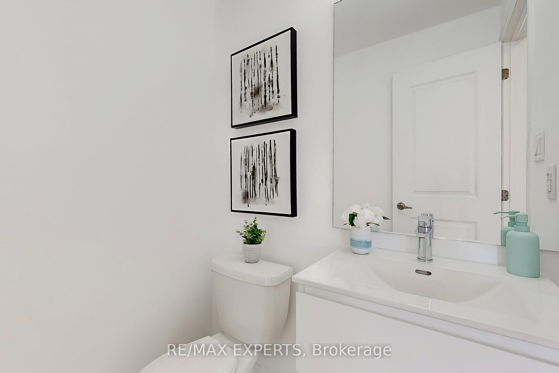 Photo 19 of Unit 5, 8 Church Street, Vaughan, Maple — HOMEH