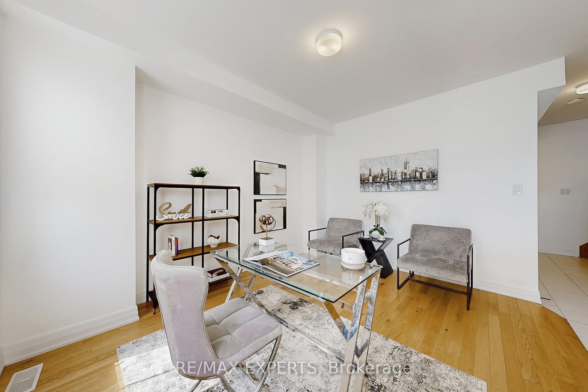 Photo 37 of Unit 5, 8 Church Street, Vaughan, Maple — HOMEH