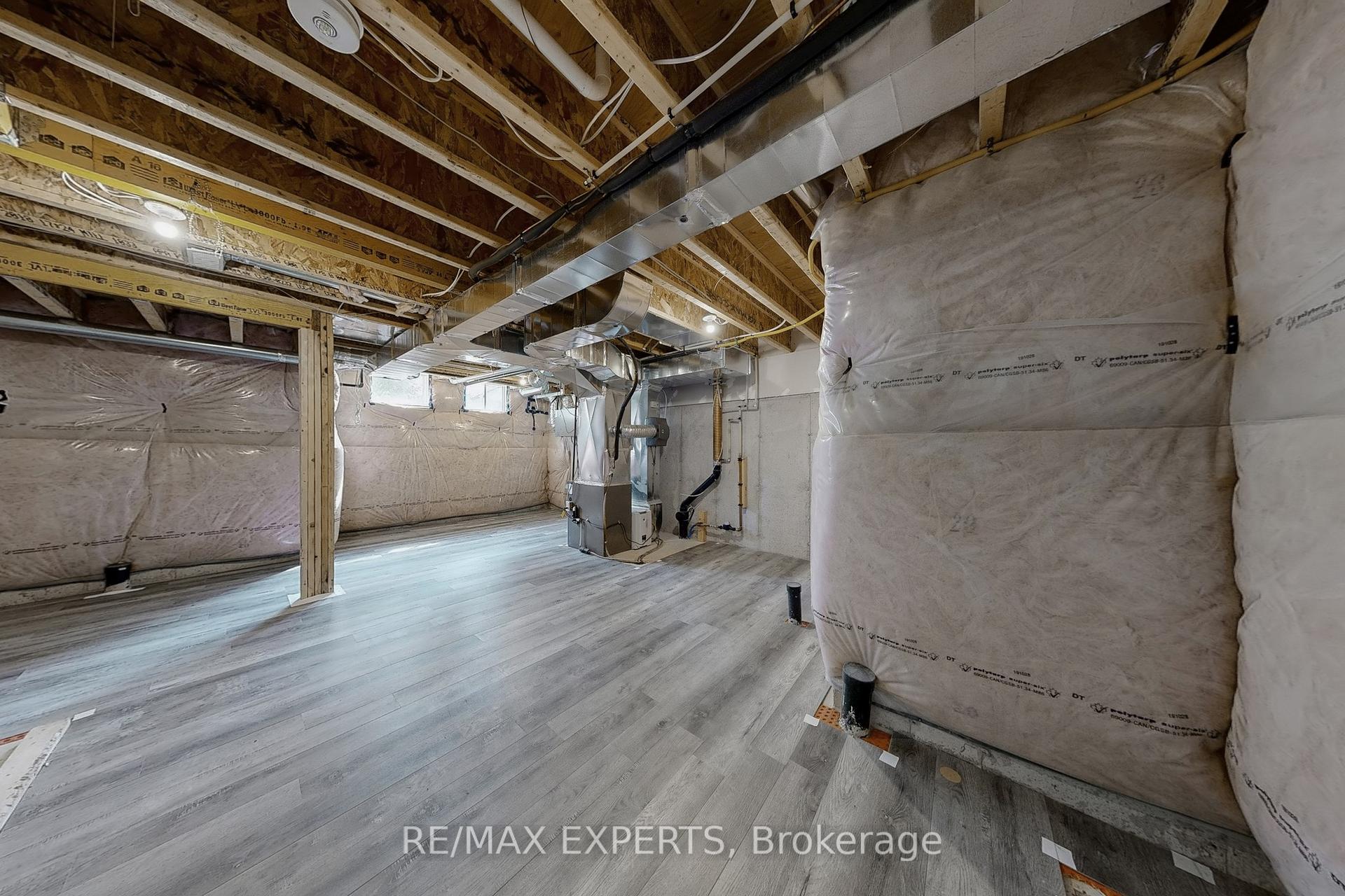 Photo 38 of Unit 5, 8 Church Street, Vaughan, Maple — HOMEH