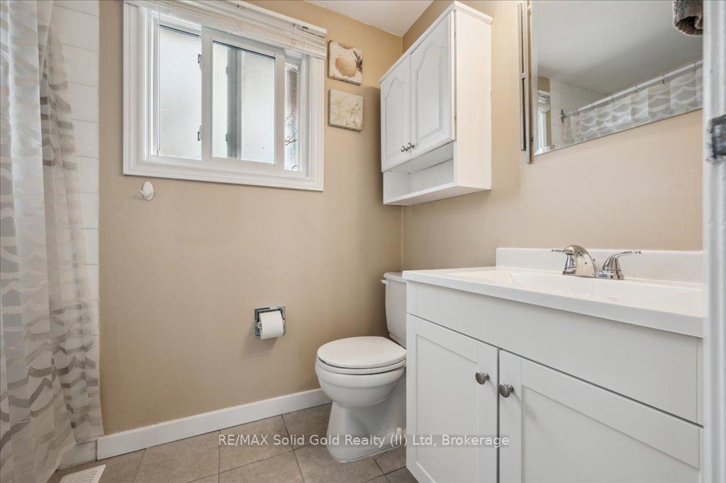 Photo 24 of Unit 3, 419 Bairstow Crescent, Waterloo — HOMEH