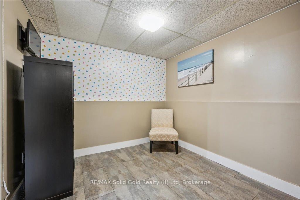 Photo 26 of Unit 3, 419 Bairstow Crescent, Waterloo — HOMEH
