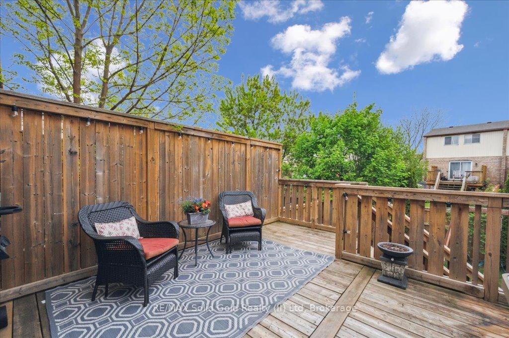 Photo 30 of Unit 3, 419 Bairstow Crescent, Waterloo — HOMEH